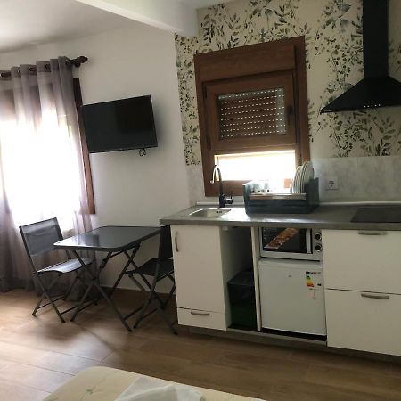 Hostal-Restaurante Fogon De Gredos Гисандо Экстерьер фото
