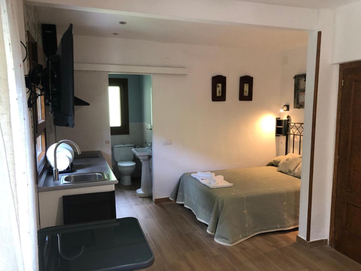 Hostal-Restaurante Fogon De Gredos Гисандо Экстерьер фото